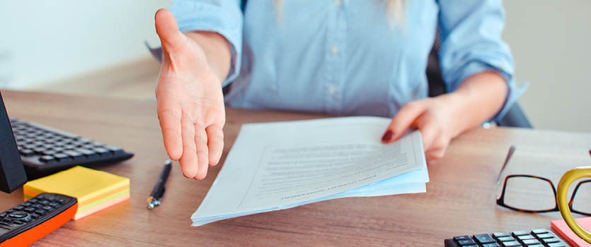 Recruiter / Recruiterin: Voraussetzungen, Aufgaben und Gehalt