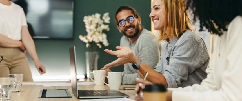 PR Manager / PR Managerin: Aufgaben, Voraussetzungen und Gehalt